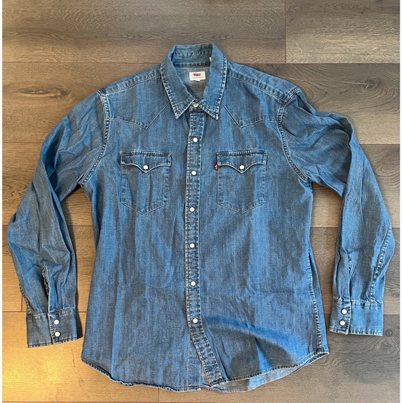 Levi’s Blue Jean Button-Up - Picture 2 of 3